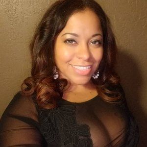 Meet your Posher, Louanne